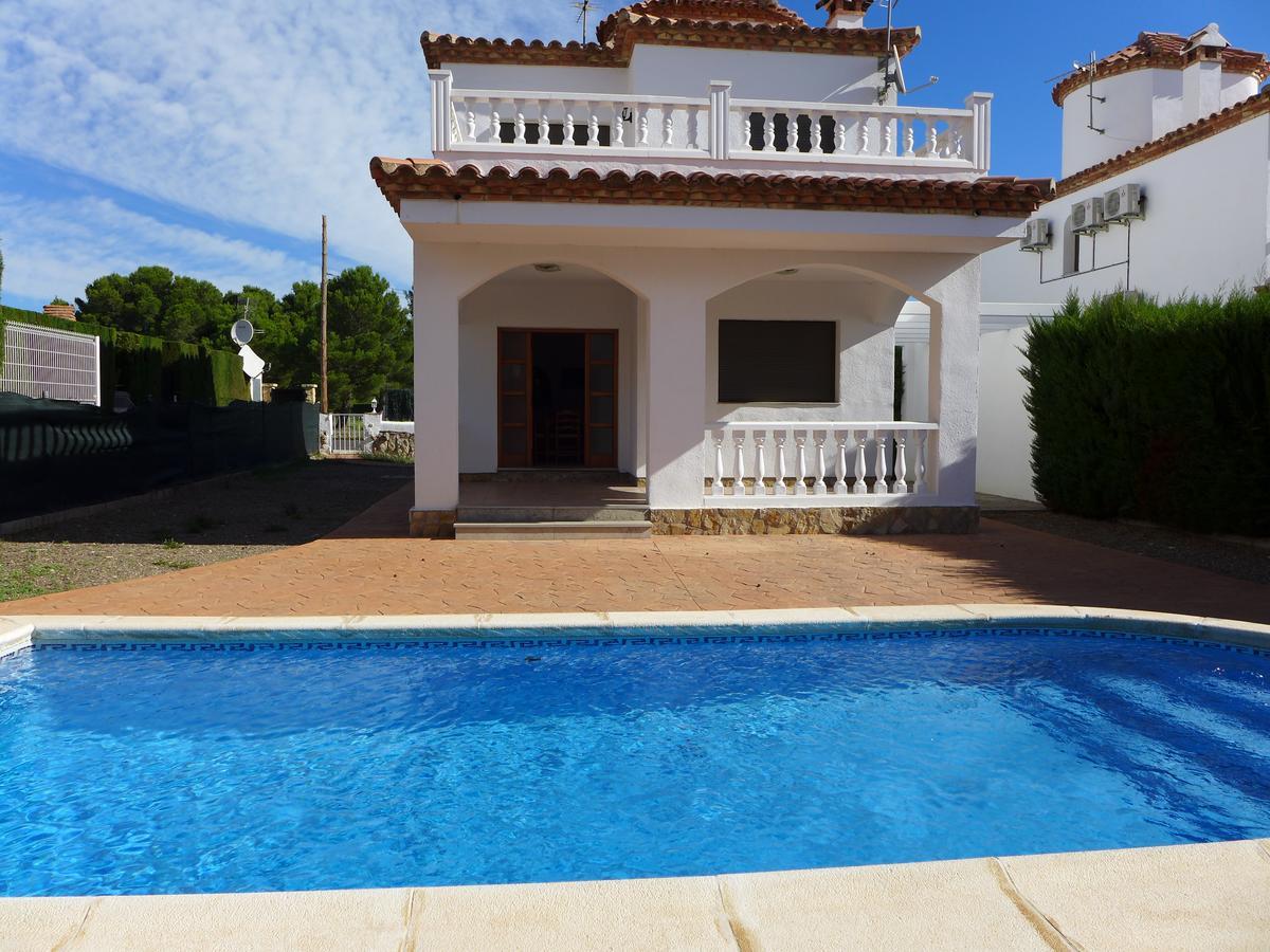 Rentalmar Villa California ミアミ・プラトーヤ エクステリア 写真